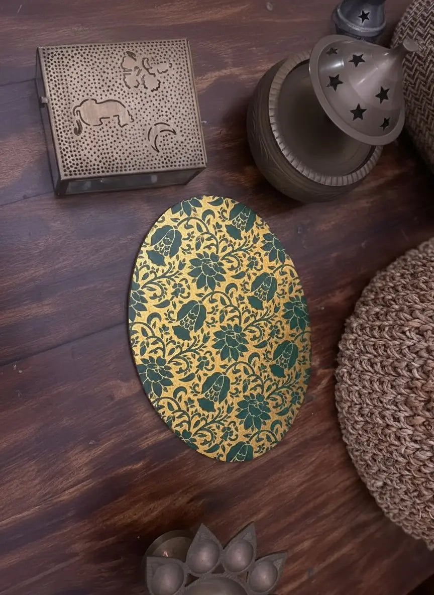 Classic Vintage Trivet Set – Durable, Heat-Safe Table Protectors (2-Piece Set)