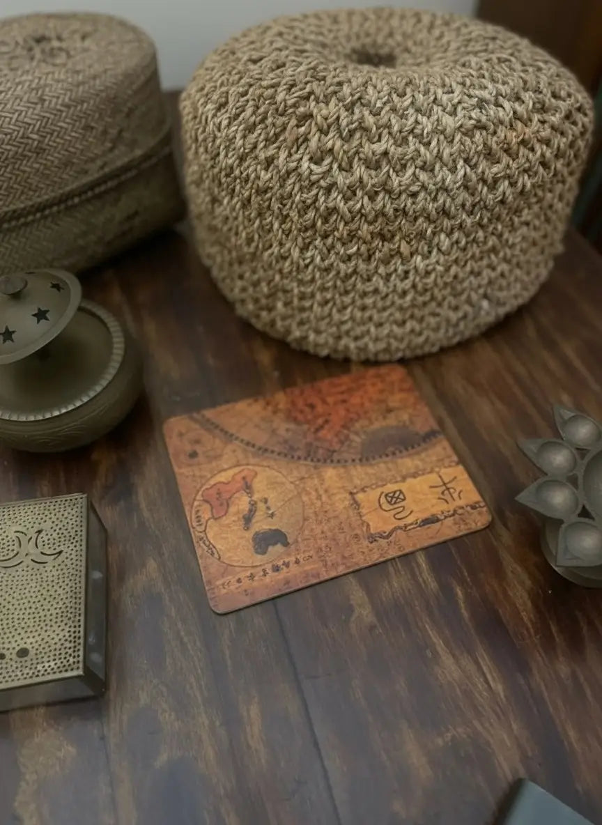 Classic Vintage Trivet Set – Durable, Heat-Safe Table Protectors (2-Piece Set)