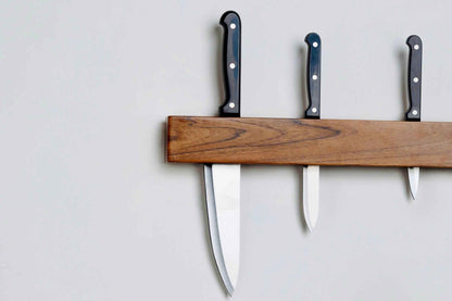 Knife Holder – Sleek Wall-Mounted Storage for Modern Kitchens - NixWoods