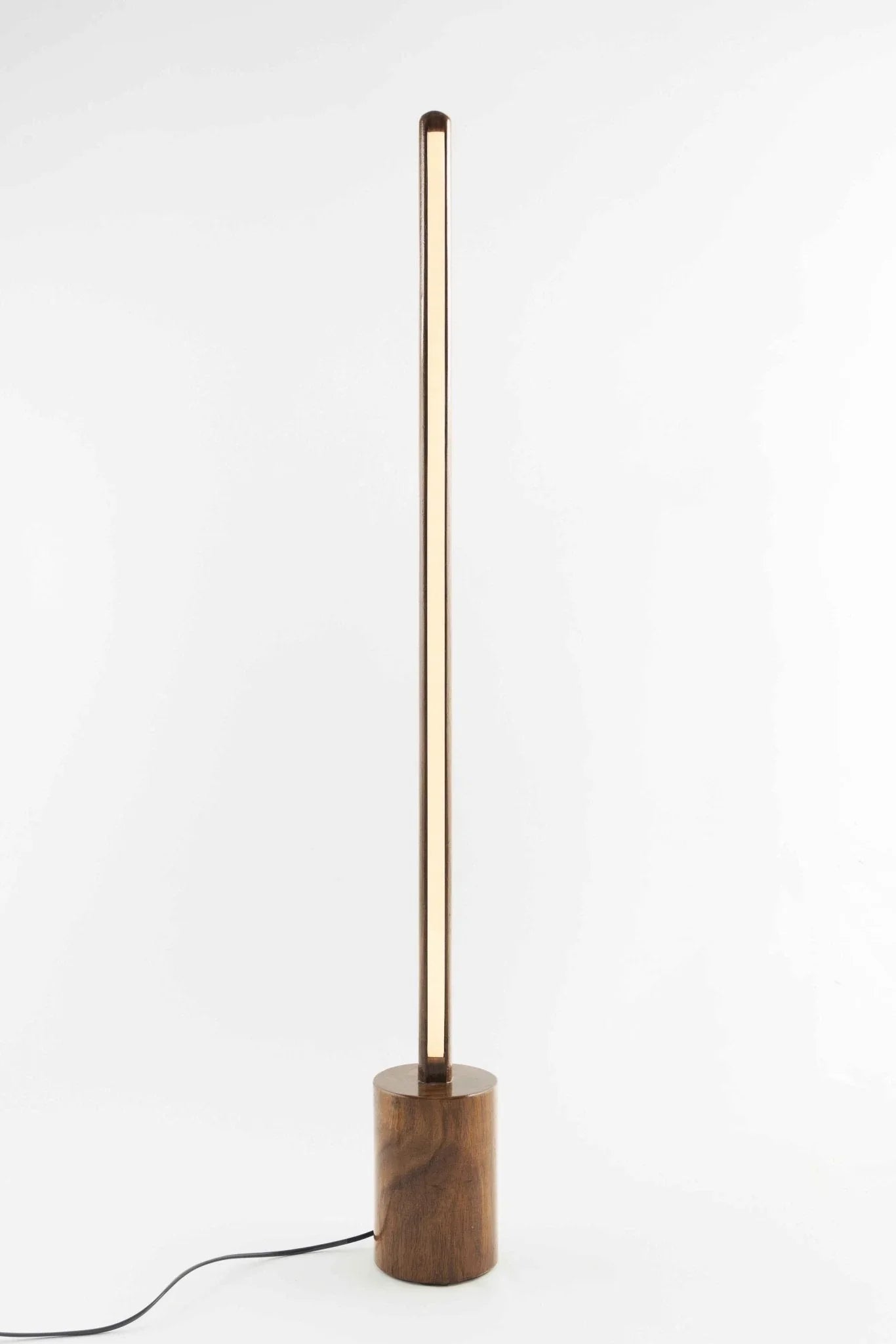 Minimalist Wooden Floor Lamp – Sleek Cylindrical Rod Design - Rosewood - NixWoods